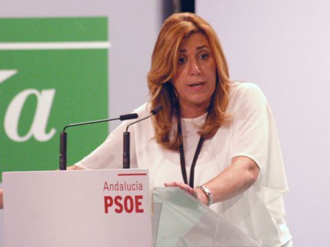 Susana Díaz, ayer durante su intervención en el acto celebrado en Priego. (Foto: R. Cobo)