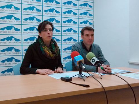 María Luisa Ceballos y Pablo Ruiz, ayer durante su comparecencia ante los medios. (Foto: R. Cobo)