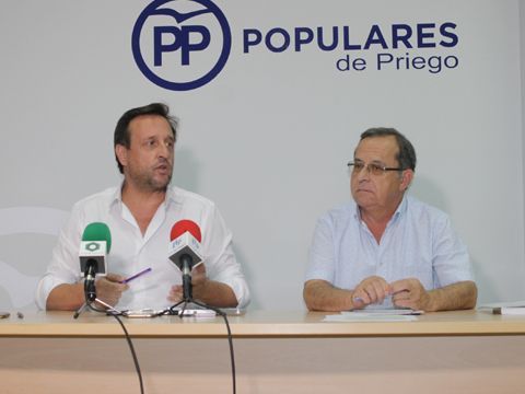 Ibáñez y Forcada durante la rueda de prensa ofrecida hoy martes. (Foto: R. Cobo)