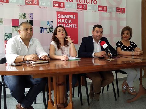Onieva, Sánchez, Mármol y Mantas, esta mañana durante la rueda de prensa. (Foto: R. Cobo)