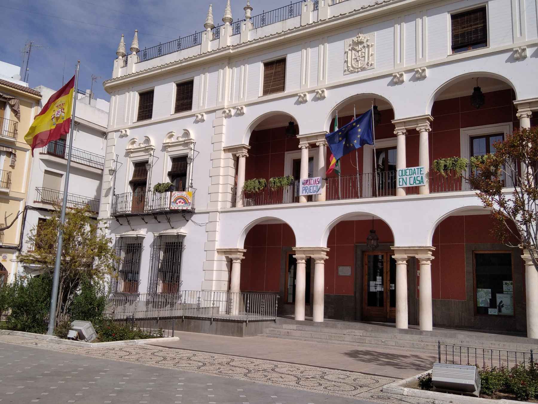 Vista del Ayuntamiento de Priego de Córdoba.