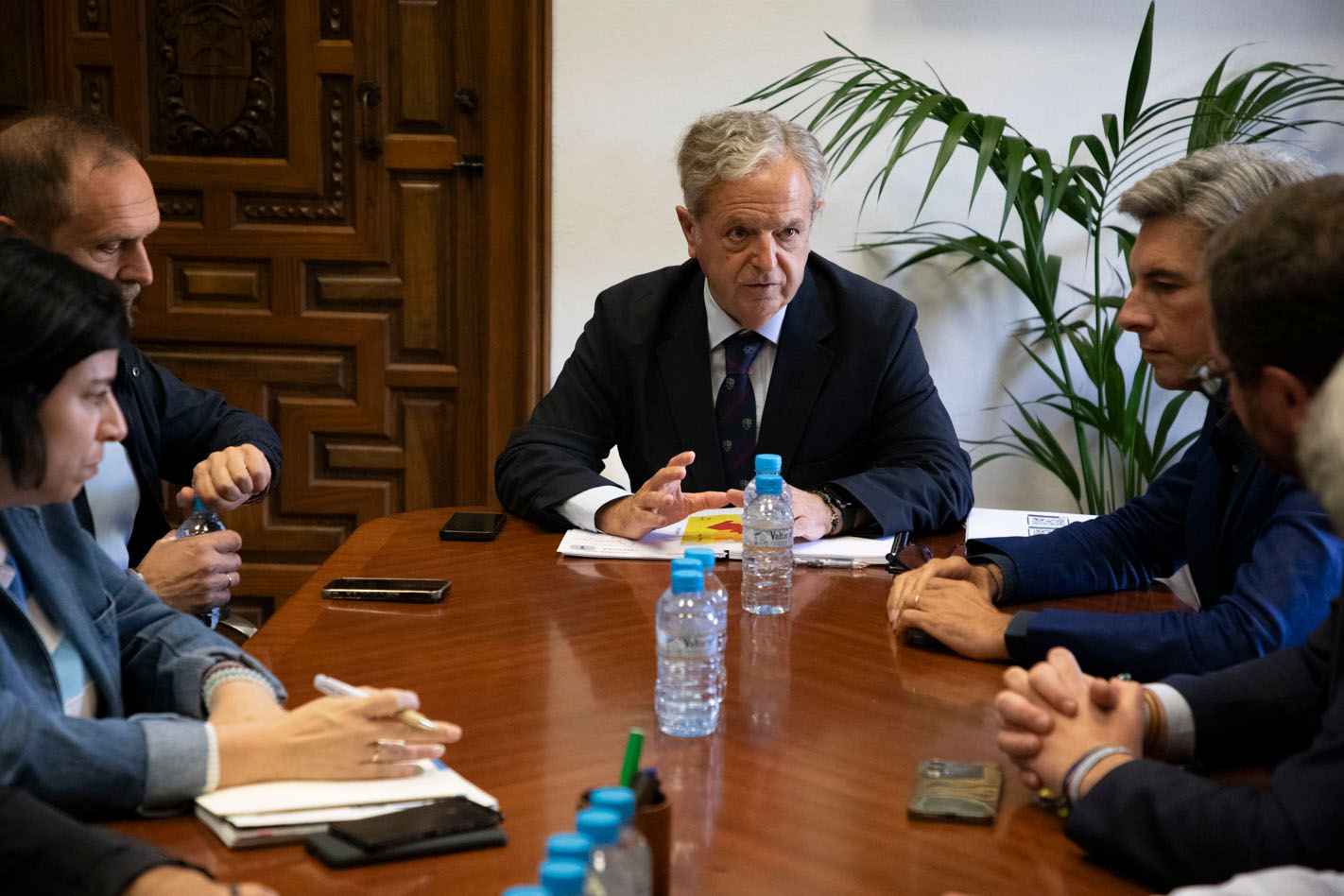 Fuentes durante la reunión previa a la activación del plan preventivo.