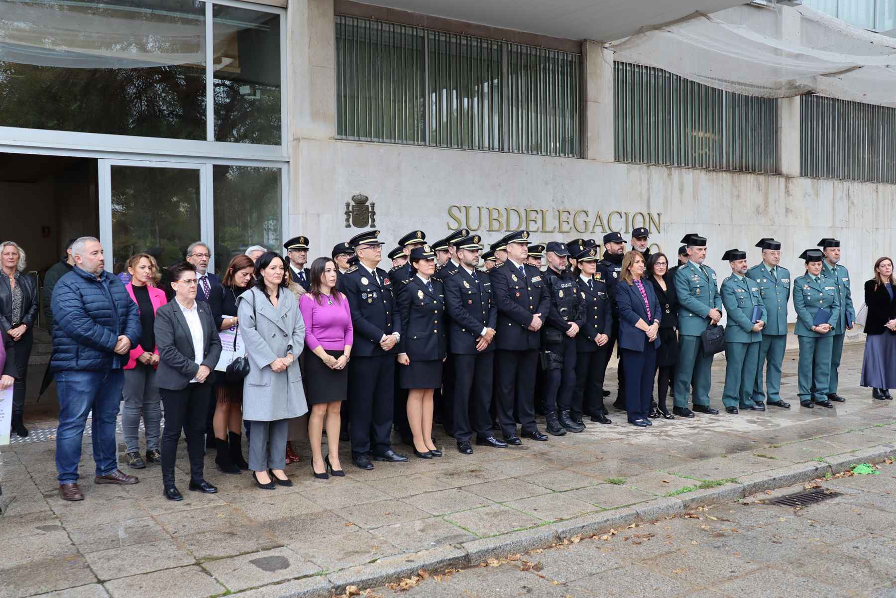 Autoridades y agentes reconocidos.