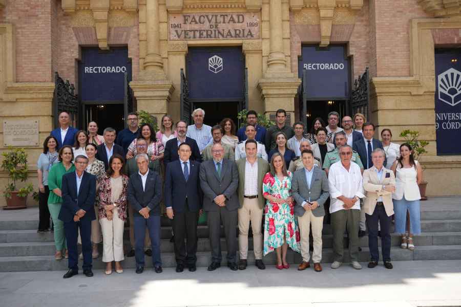 Participantes en el acto celebrado hoy en Córdoba.