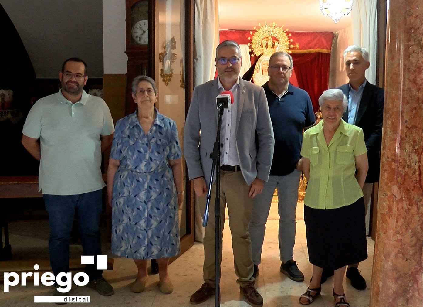 Participantes en la rueda de prensa celebrada hoy martes en el colegio Ntra. Sra. de las Angustias.