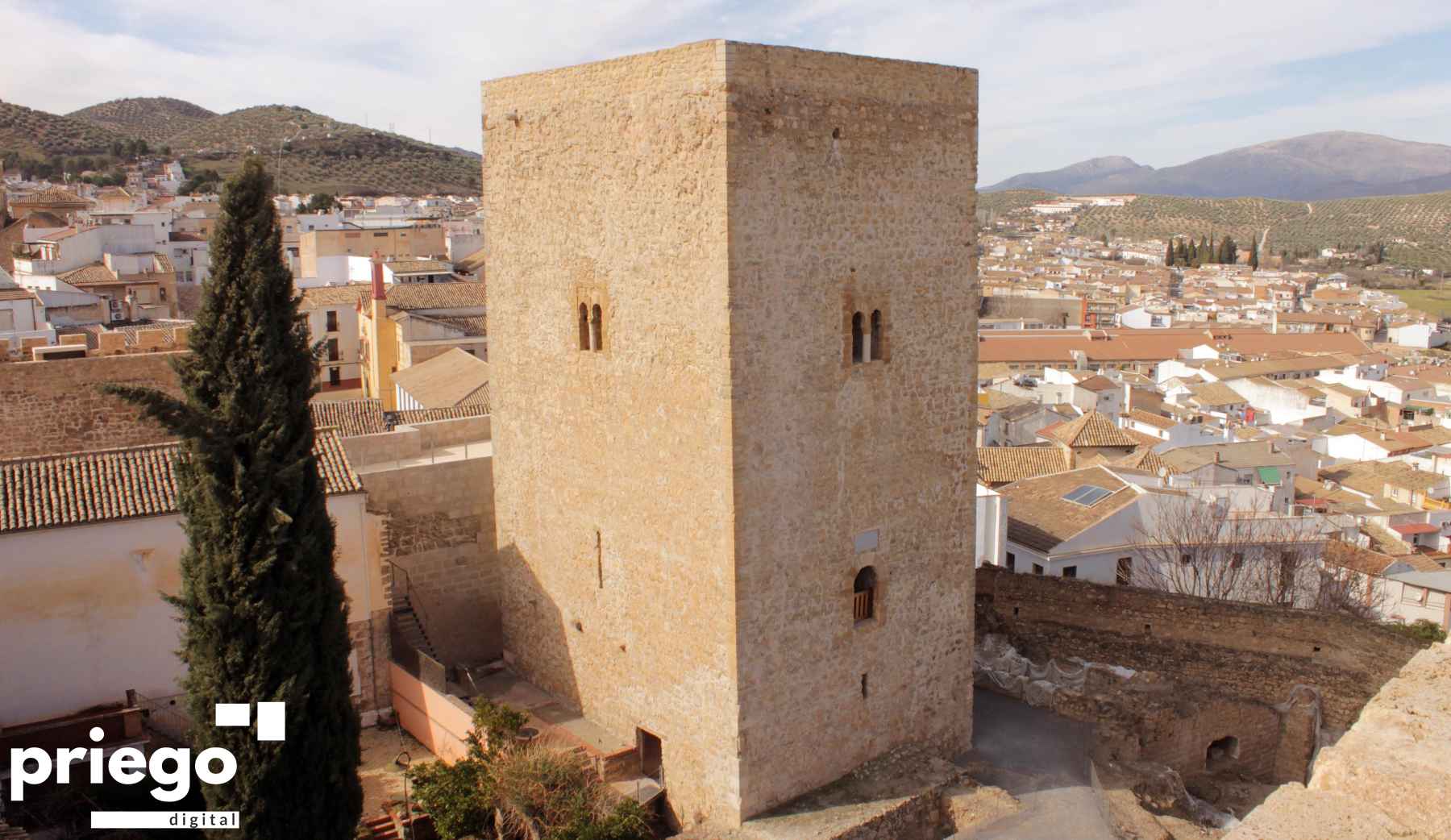 Torre del Homenaje del castillo de Priego.