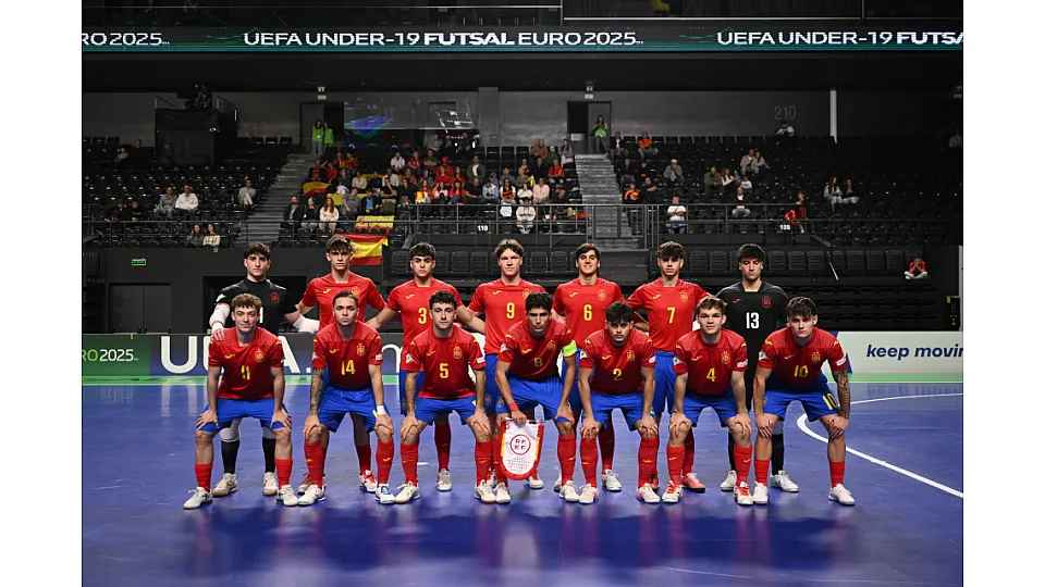 Formación de la selección sub19.