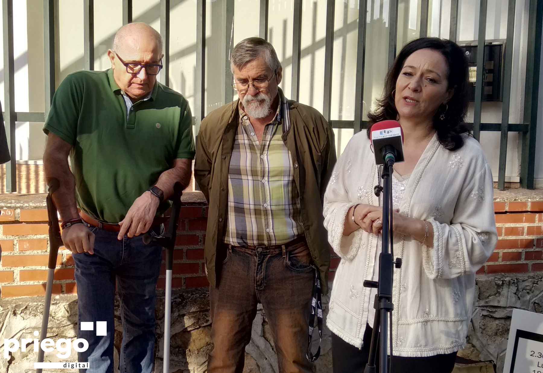Antonio Caballero, Juan Almendros y Rafi Crespín, hoy en Priego.