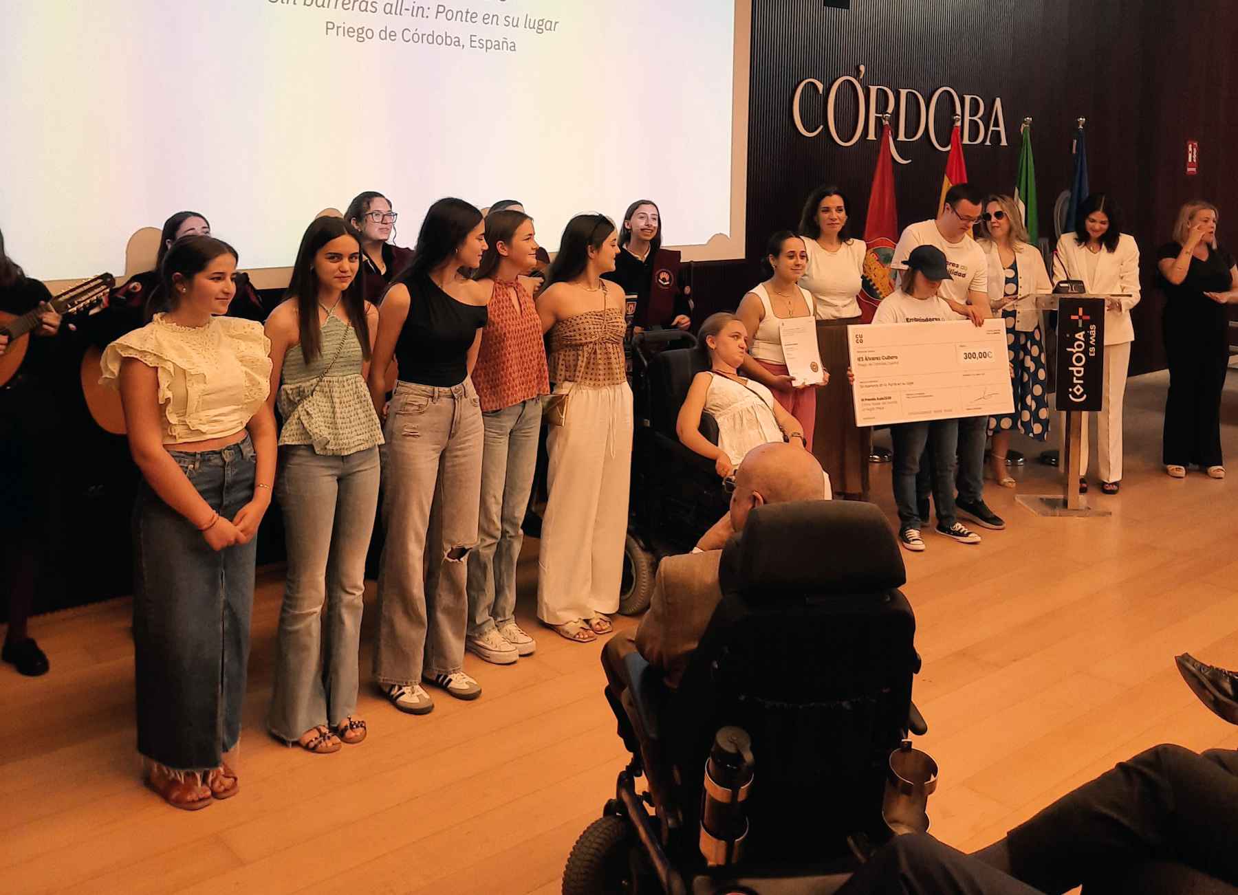 Integrantes del equipo del IES Álvarez Cubero en un acto celebrado en Córdoba.