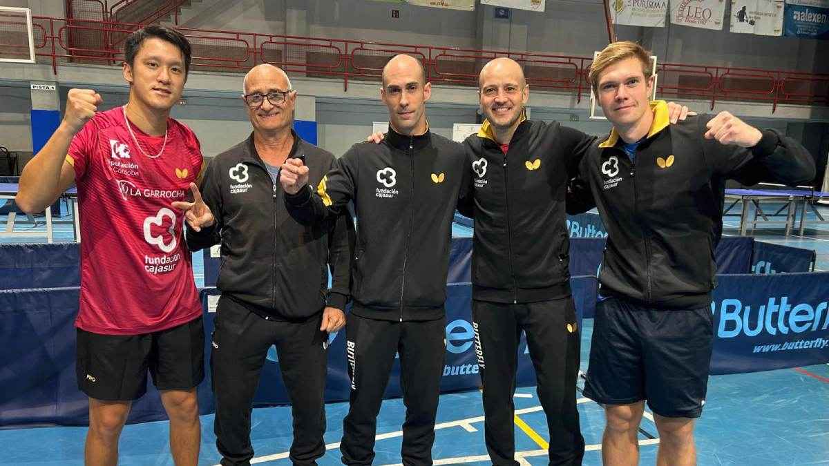 Victoria prieguense en casa.