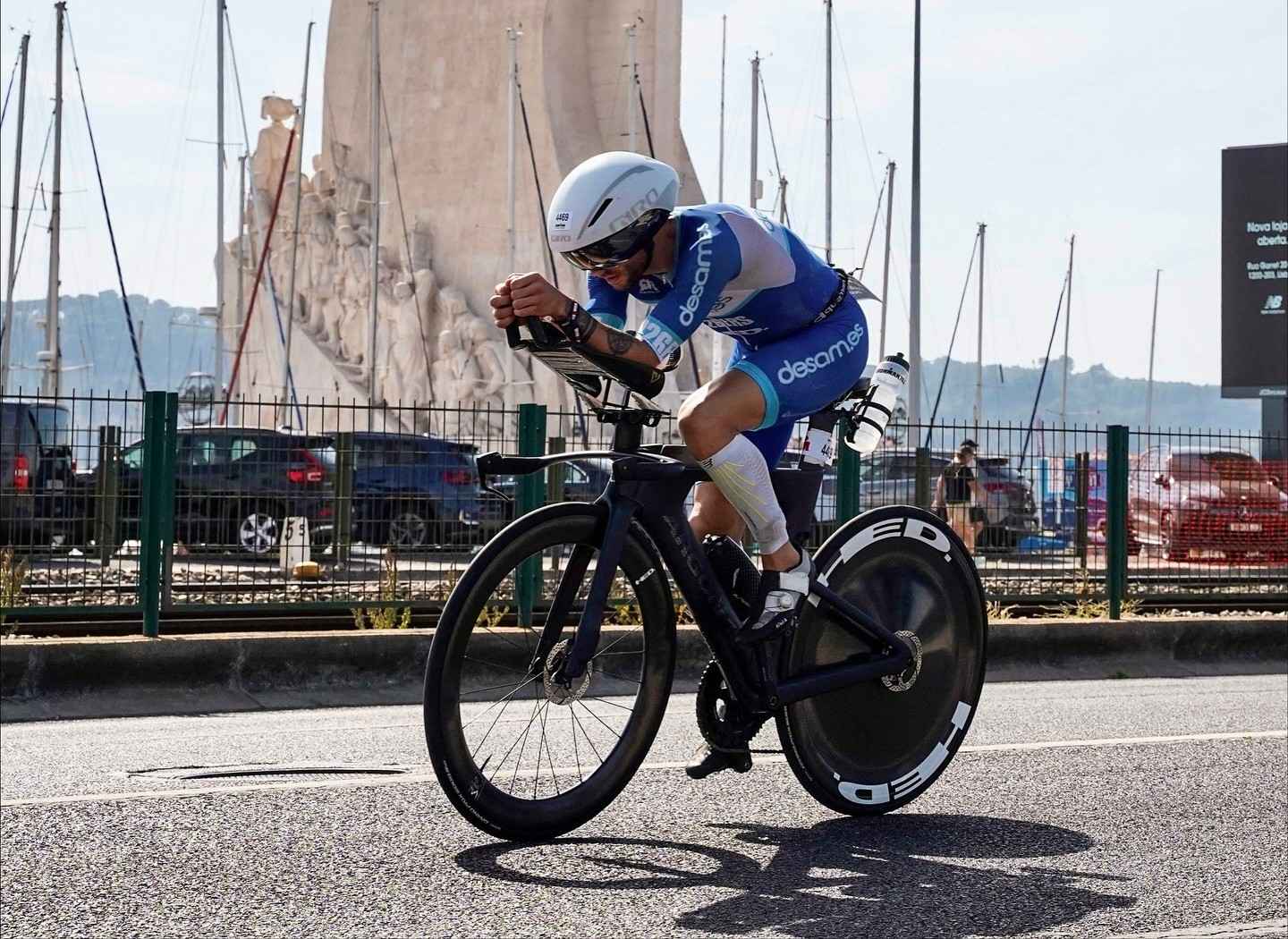 Chema Jiménez durante el segmento en bicicleta.