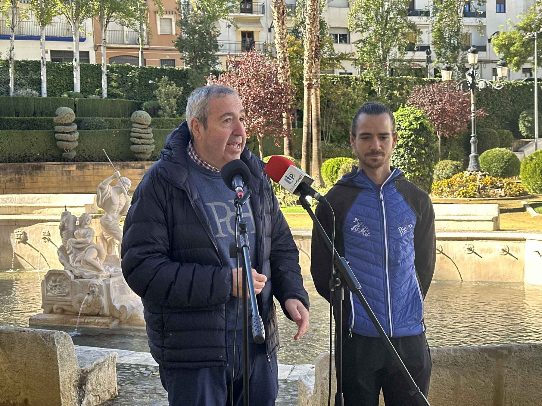 Antonio Navas y Dani Luque durante la presentación de la CxM Tiñosa.