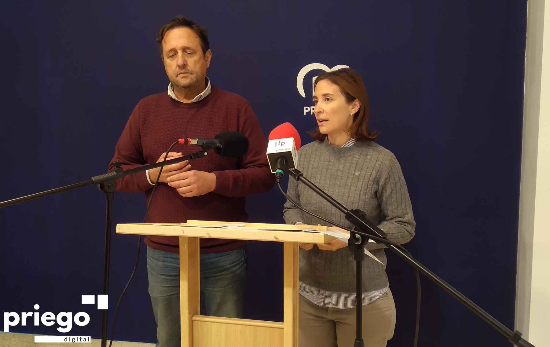 Ibáñez y Casanueva, hoy durante su comparecencia ante los medios.
