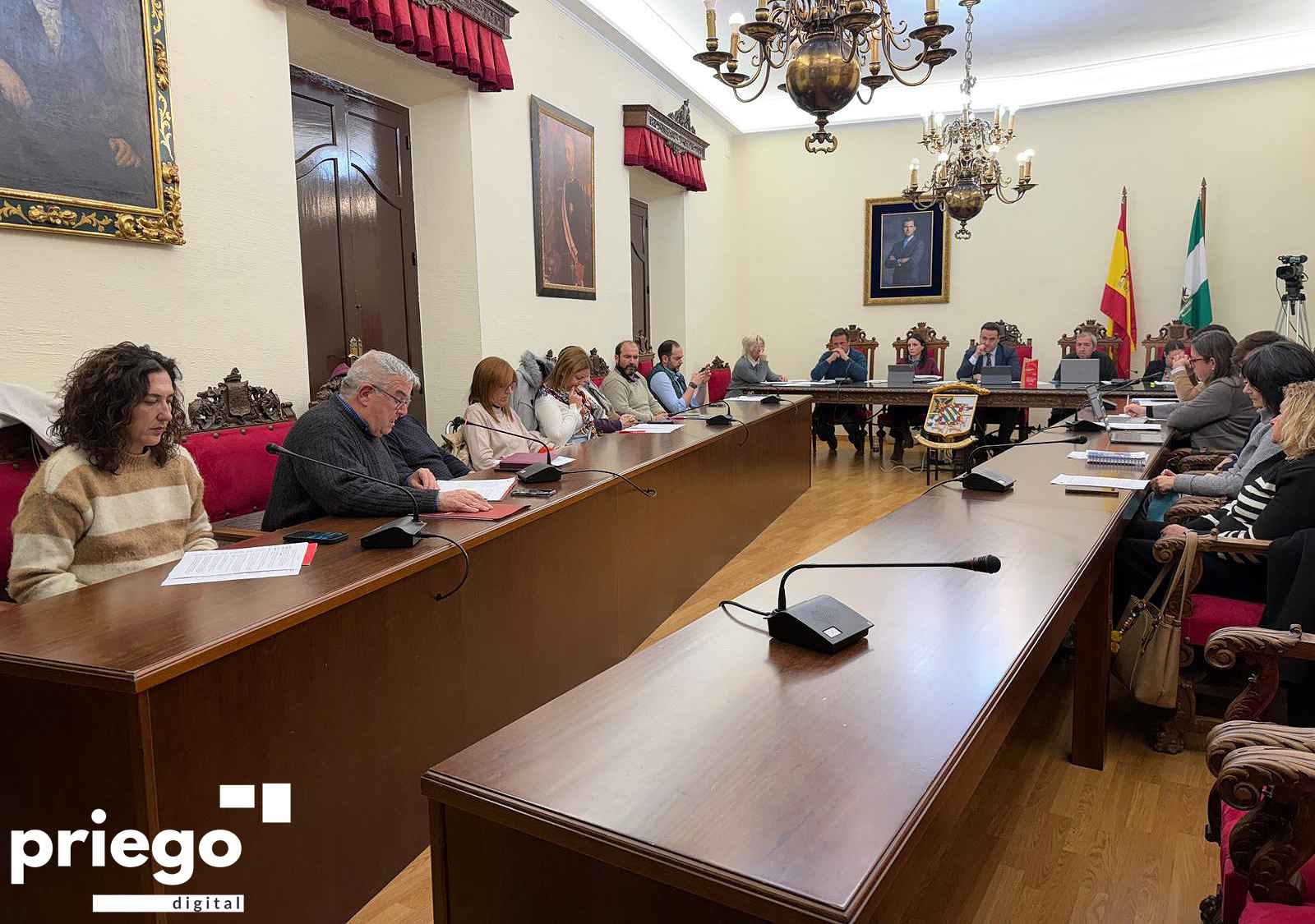 Imagen del salón del plenos en la sesión celebrada ayer jueves.