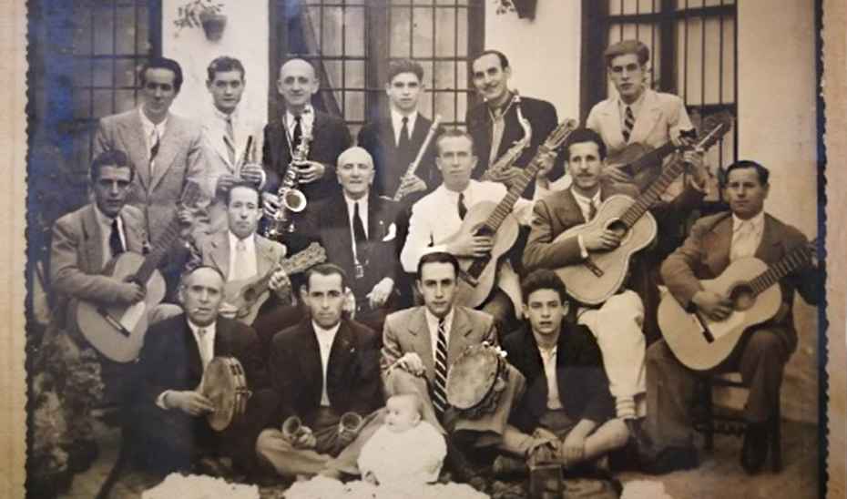 Grupo de los 'auroros' de Priego de Córdoba del siglo pasado.