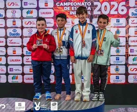 Podio masculino infantil.