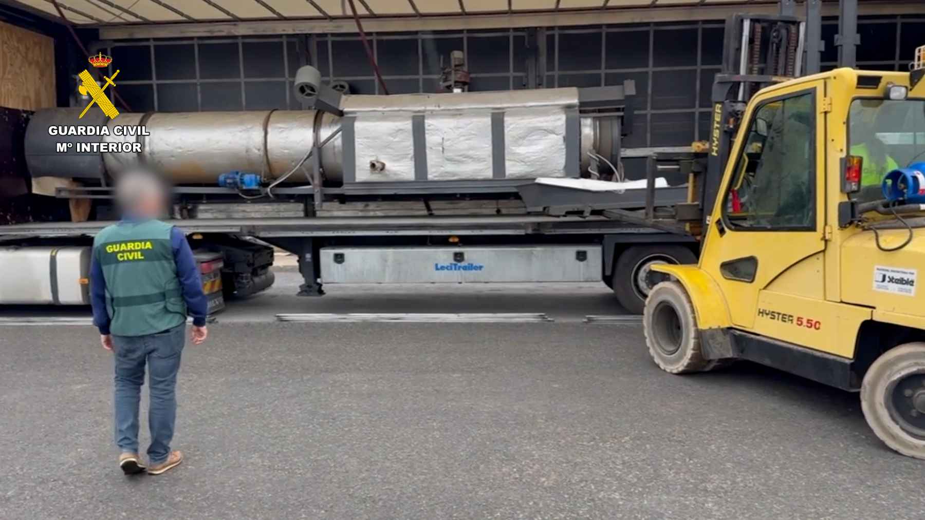 Desmantelada una organización criminal que contaba con una fábrica ilegal de tabaco en Lucena