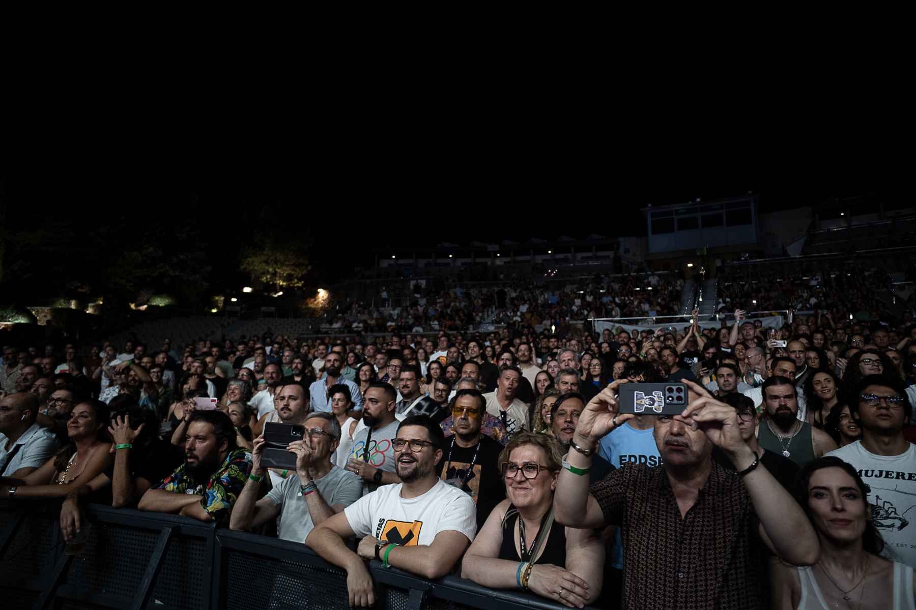 Asistentes al concierto de Los Planetas.