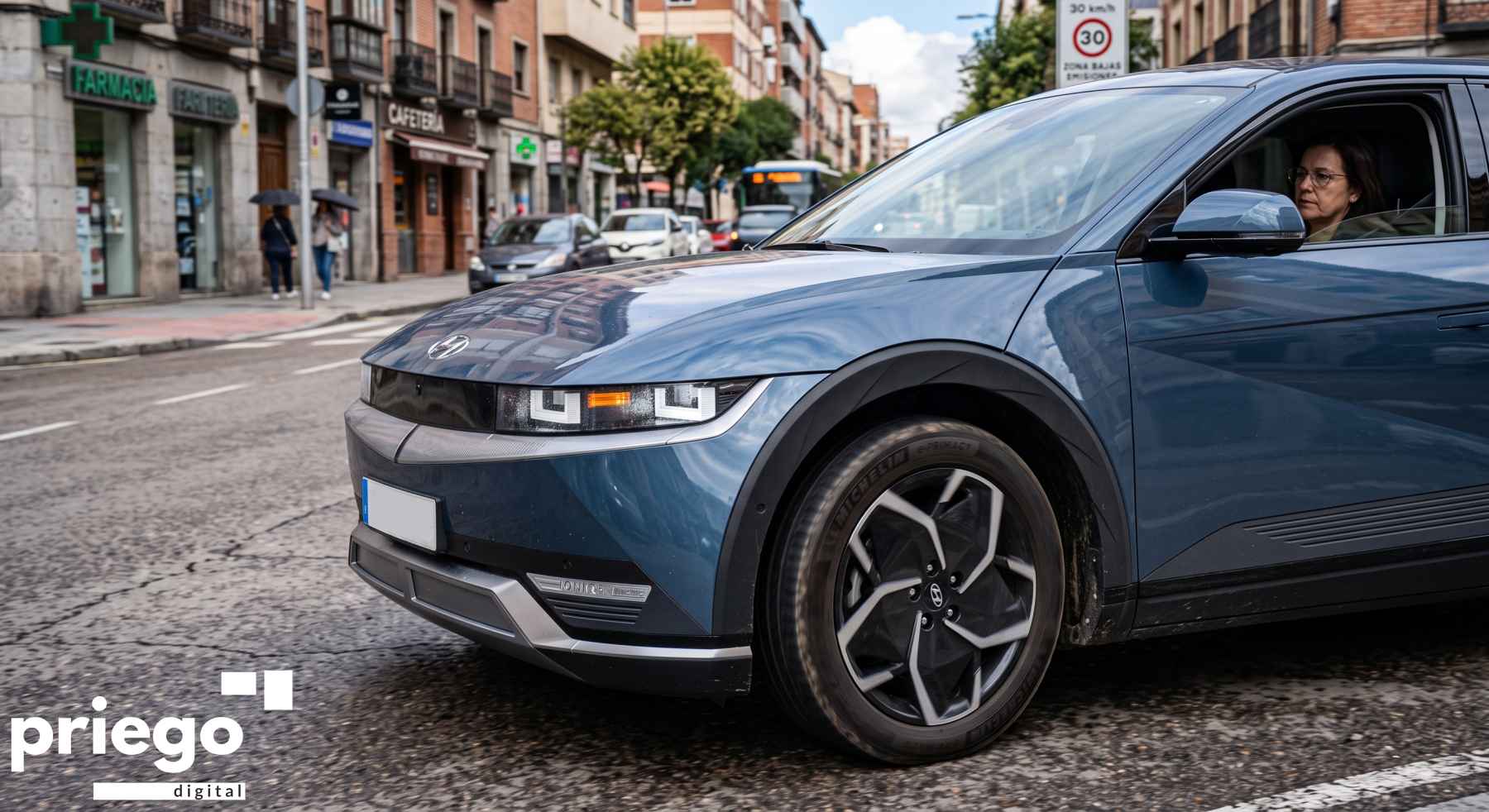 Industria abre las ayudas del Auto+ para que autónomos y empresas renueven sus flotas con vehículos eléctricos.