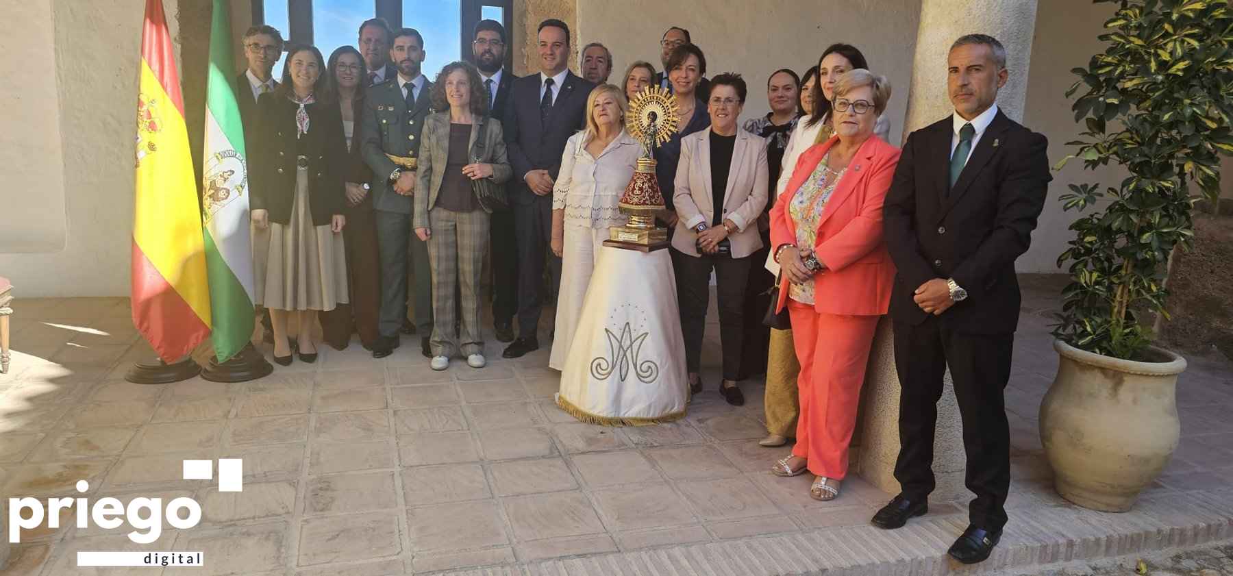 Acto institucional de la Guardia Civil por el Día del Pilar en Priego.