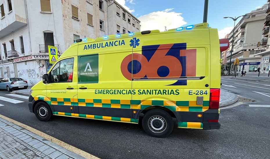 Ambulancia del Centro de Emergencias Sanitarias 061.