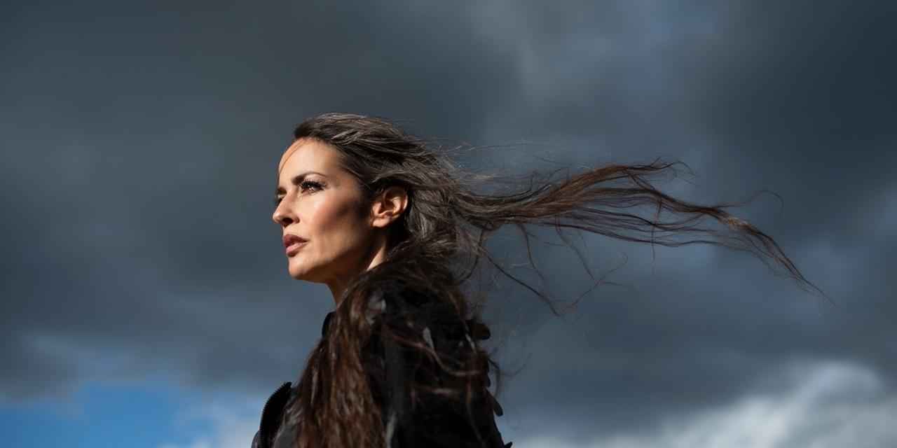 La cantante cordobesa Vega, en una imagen promocional de su nuevo single.