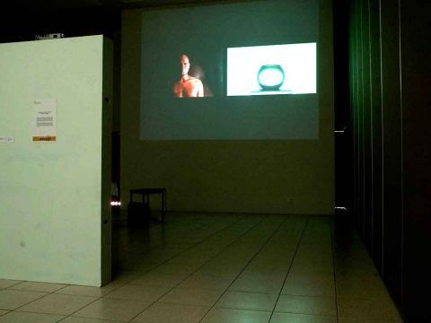 Imagen de una de las vídeo composiciones presentes en la muestra. (Foto: Cedida)