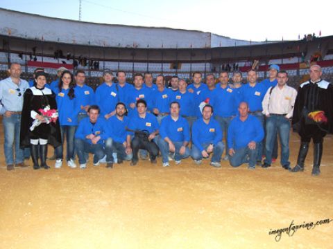 Personal de la plaza de toros de Priego el pasado 20 de marzo. (Foto: Imagen Taurina)