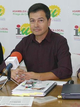 Manuel Rodríguez, candidato de IULV-CA a la Alcaldía de Priego. (Foto: R. Cobo)
