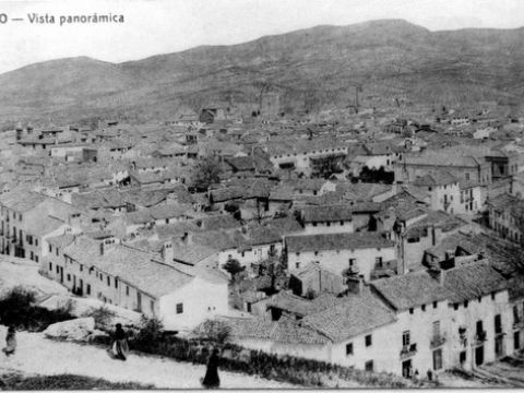Vista de Priego a principios del pasado siglo XX. (Foto: Fototeca de Enrique Alcalá Ortiz)