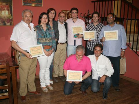 Ganadores y patrocinadores de la presente edición del concurso. (Foto: Francisco Alcalá)