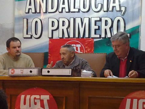 José Carrillo junto a Miguel Cobos en la reunión. (Foto: Cedida)