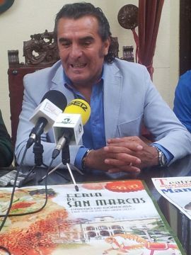 Manuel Orta durante su comparecencia ante los medios. (Foto: Antonio J. Sobrados)