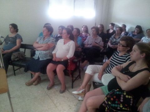 Imagen del taller celebrado en el Centro de Salud de Priego. (Foto: Antonio J. Sobrados)