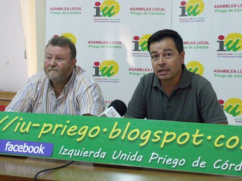 José Francisco del Caño y Manuel Rodríguez durante su comparecencia ante los medios. (Foto: R. Cobo)