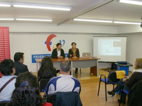 Luis Miguel Carrillo y María Luisa Ceballos durante la inauguración de la jornada. (Foto: R. Cobo)