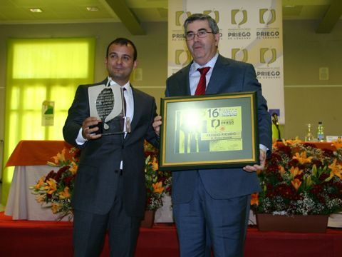 Kisko García, Premio Picudo 2012, y Francisco Serrano. (Foto: R. Cobo)