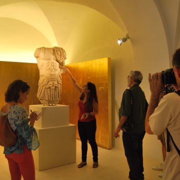 Visita al museo arqueológico de Baena. (Foto: Cedida)