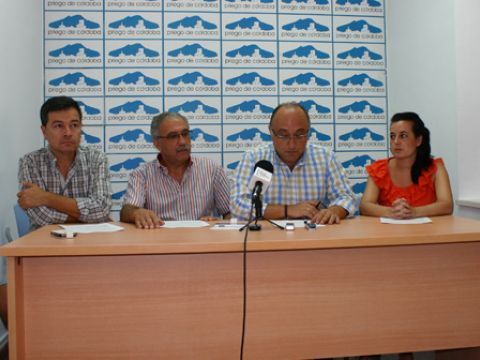 Manuel Rodríguez, Agustín Espinosa, Miguel Ángel Serrano y Sonia Jiménez, esta mañana durante su comparecencia ante los medios. (Foto: R. Cobo)